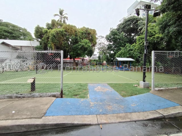 Prime Commercial Lot in Carrasquilla